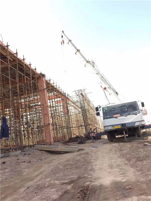 广宁县吊车作业的安全注意事项有哪些？